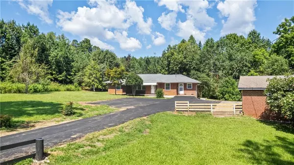 Sugar Hill, GA 30518,804 Buford Highway #A1