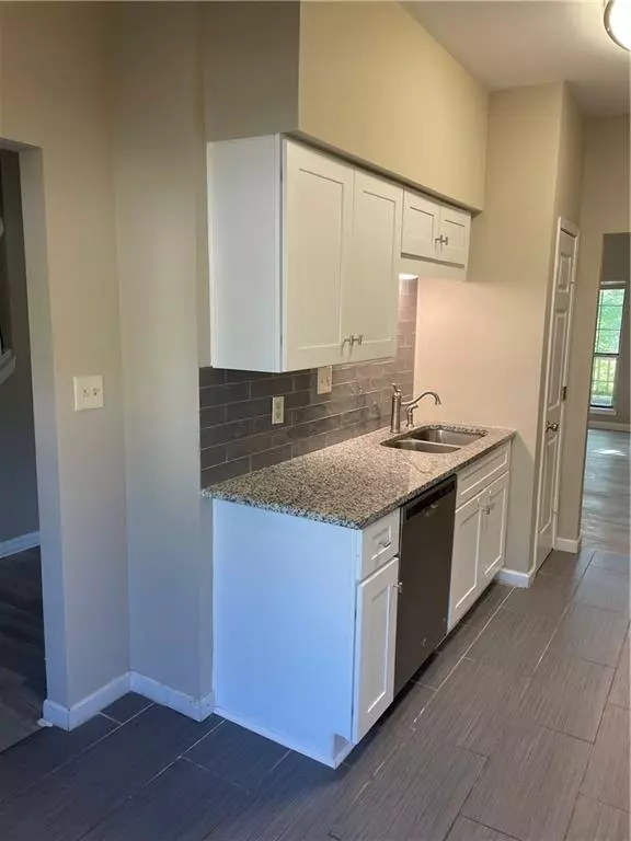 Kennesaw, GA 30144,2295 Fairways CIR NW