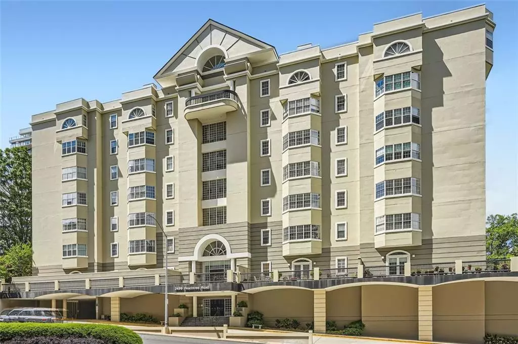 Atlanta, GA 30305,2499 Peachtree RD NE #108