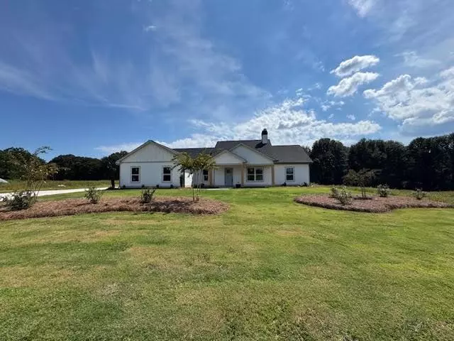 21 Creek Stone DR, Hartwell, GA 30643