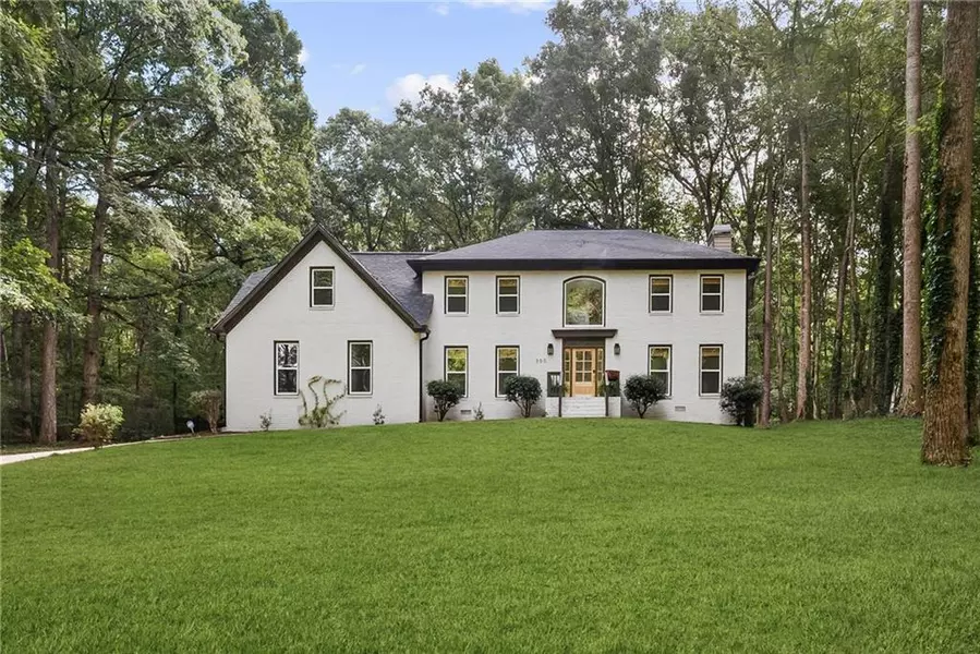 300 Creekview TRL, Fayetteville, GA 30214