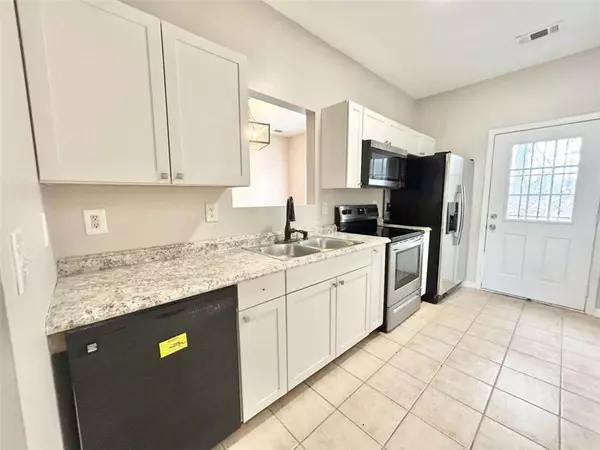 Monroe, GA 30655,1017 Wheel House LN #A