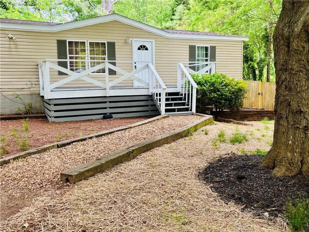 Stockbridge, GA 30281,8 Dixie DR