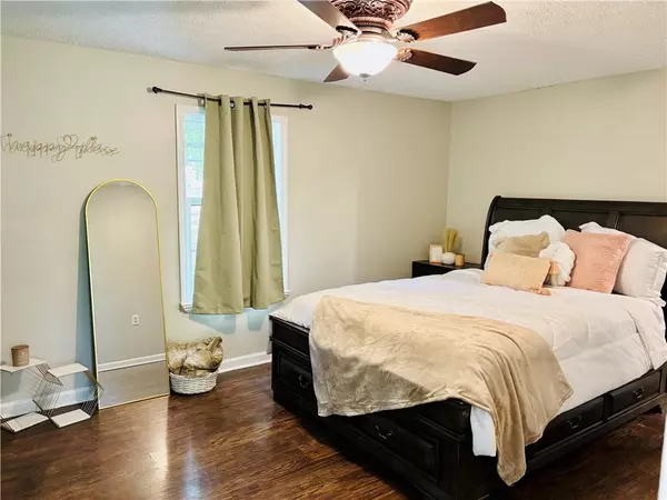 Stockbridge, GA 30281,8 Dixie DR
