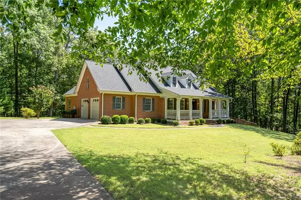 64 Wehunt RD, Dawsonville, GA 30534