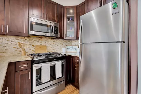Atlanta, GA 30308,215 Piedmont AVE NE #704