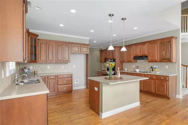 Alpharetta, GA 30009,2710 Donnelath PL