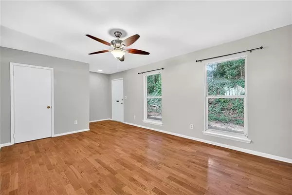 Atlanta, GA 30328,7321 Cardigan CIR