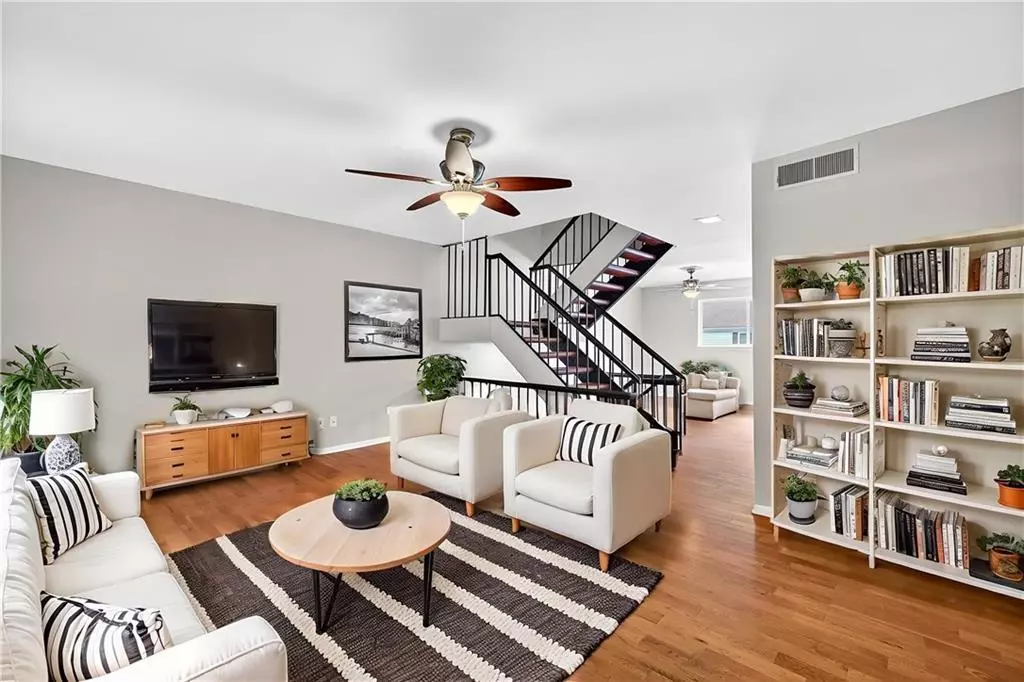 Atlanta, GA 30328,7321 Cardigan CIR