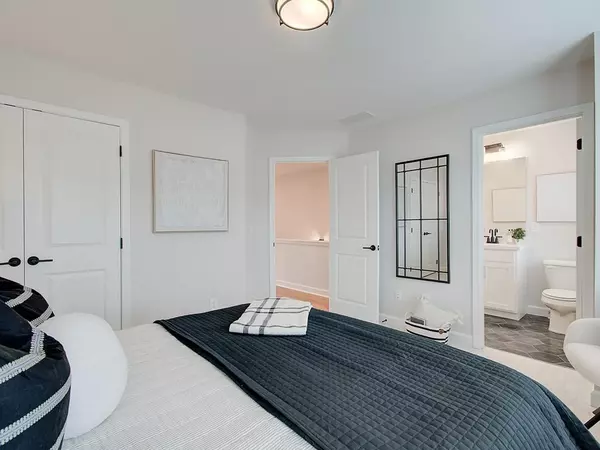 Kennesaw, GA 30144,1915 Deco DR