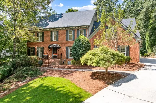 7300 Chattahoochee Bluff DR, Atlanta, GA 30350
