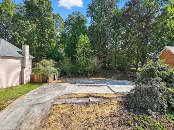 Stone Mountain, GA 30087,814 Malvern BLVD