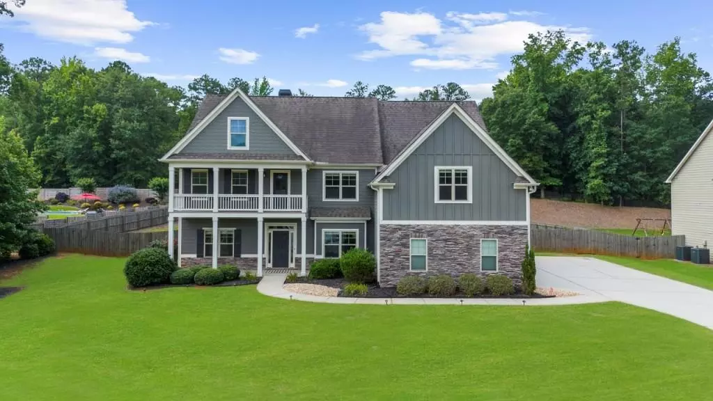 233 Palomino DR, Newnan, GA 30265
