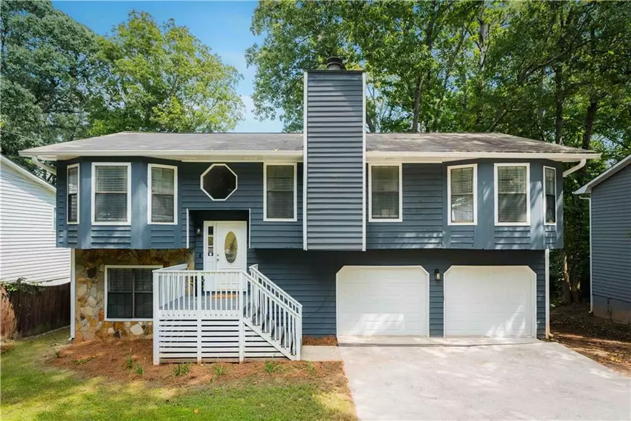 709 Pepperwood TRL, Stone Mountain, GA 30087