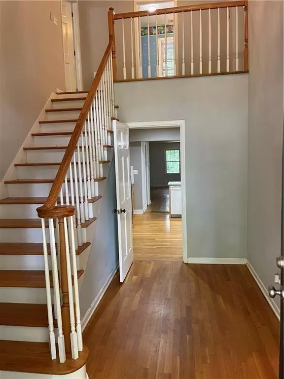 Atlanta, GA 30324,682 E Morningside DR NE