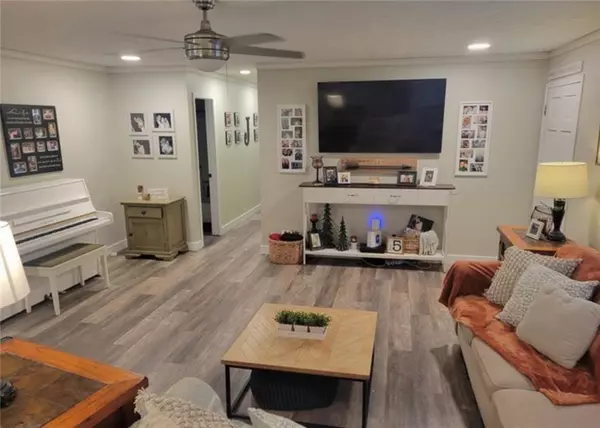 Mcdonough, GA 30253,290 Highland CIR