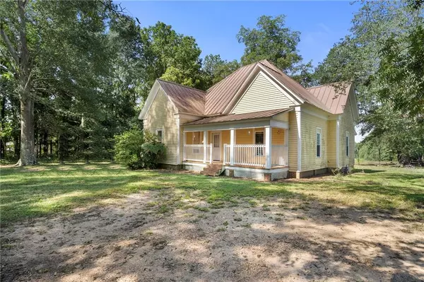674 Wedowee ST, Bowdon, GA 30108