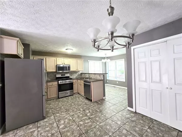 Lawrenceville, GA 30044,117 Davis Mill CT