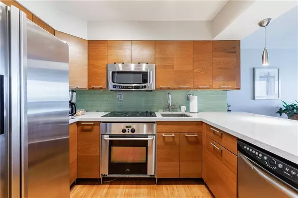 Atlanta, GA 30305,2870 Pharr Court South NW #2709