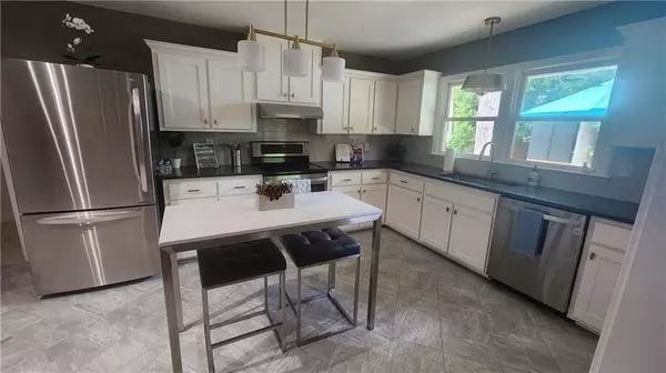 Decatur, GA 30033,2132 Clairmont RD