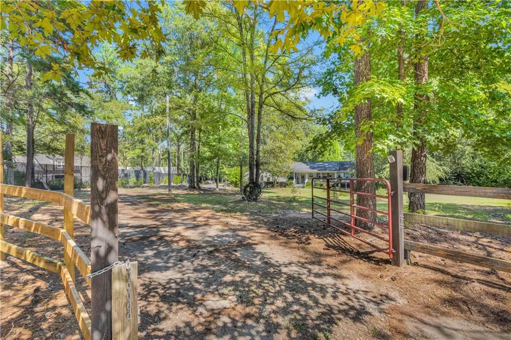 Buckhead, GA 30625,1131 Parks Mill LN