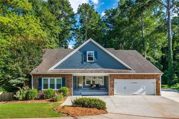 4300 Cove Island DR NE, Marietta, GA 30067