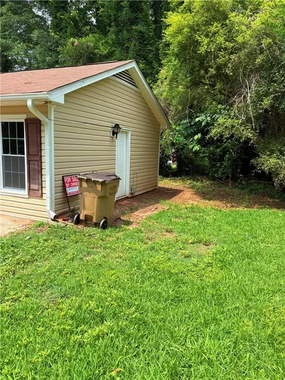 Rex, GA 30273,6103 Chaseland DR