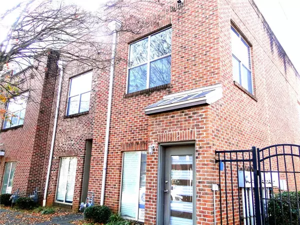 Atlanta, GA 30313,238 WALKER ST SW #8