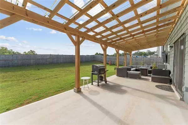 Dallas, GA 30132,118 Summit Pointe DR