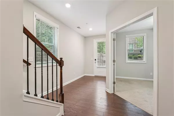 Alpharetta, GA 30005,747 Topsail LN