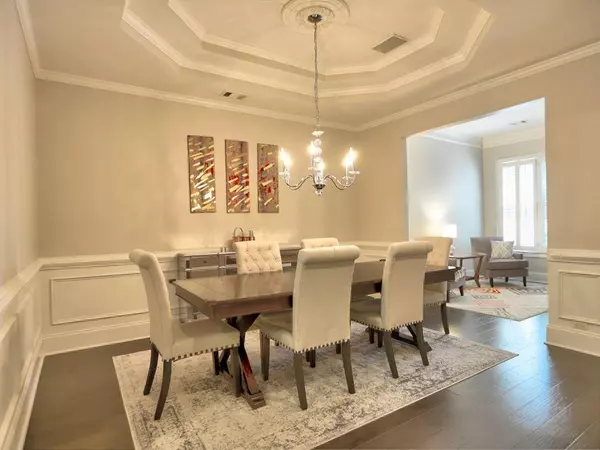 Dunwoody, GA 30338,1205 VILLAGE TERRACE CT