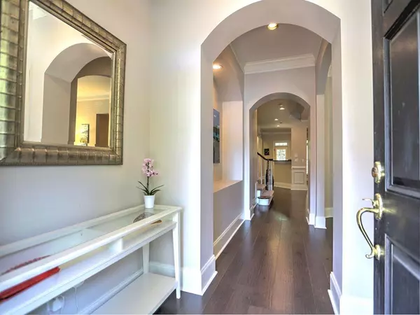 Dunwoody, GA 30338,1205 VILLAGE TERRACE CT