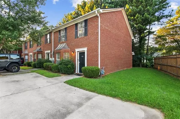 Lithonia, GA 30058,5812 WIND GATE LN