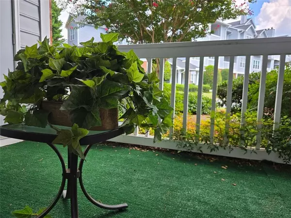 Smyrna, GA 30080,812 VININGS FOREST LN SE