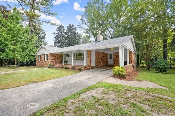 Winder, GA 30680,511 Greenvalley DR