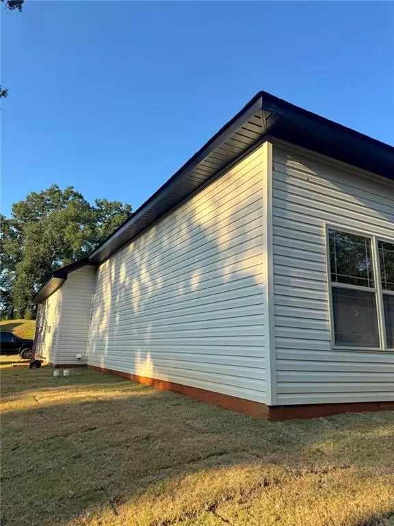 Warner Robins, GA 31093,60 TIFFANY LN