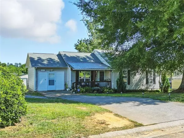 120 Fieldcrest DR SE, Calhoun, GA 30701