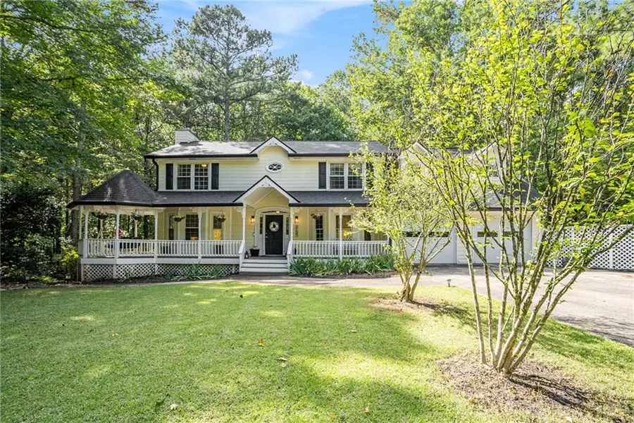 3155 Laura LN, Douglasville, GA 30135