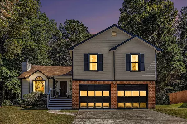 5069 Glendora DR, Powder Springs, GA 30127