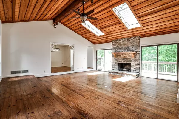 Marietta, GA 30062,2528 Chimney Springs DR