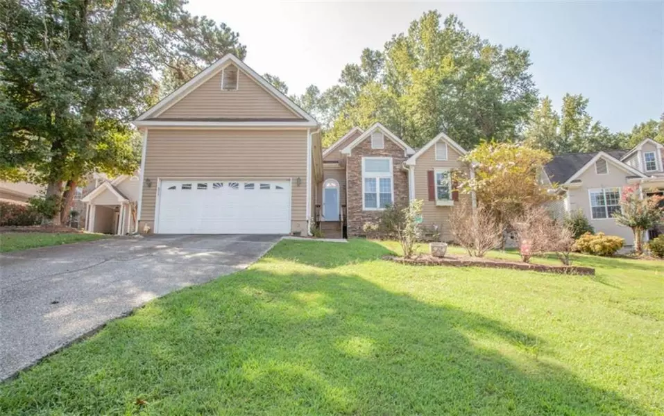 110 Green Point WAY, Carrollton, GA 30117