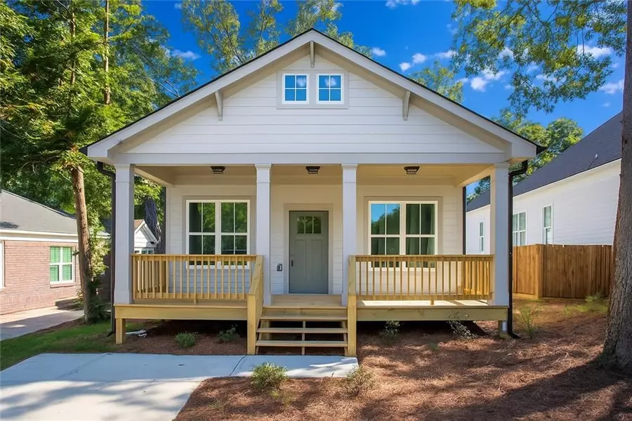 1041 White Oak AVE SW, Atlanta, GA 30310