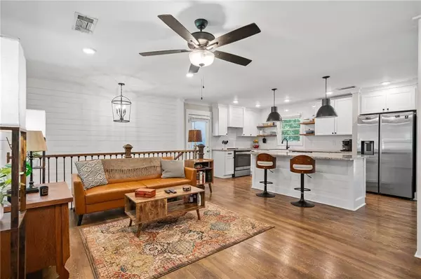 Marietta, GA 30060,2604 Favor RD SW