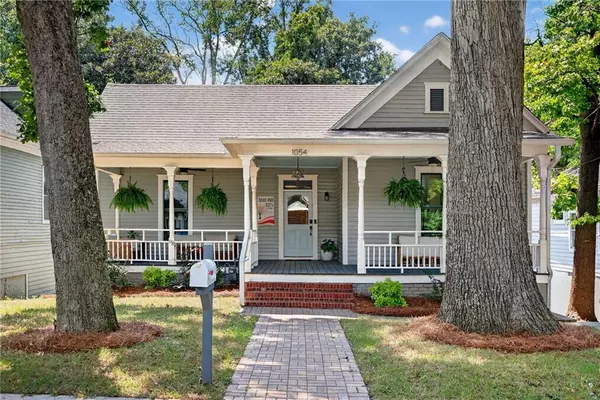 1054 White Oak AVE SW, Atlanta, GA 30310