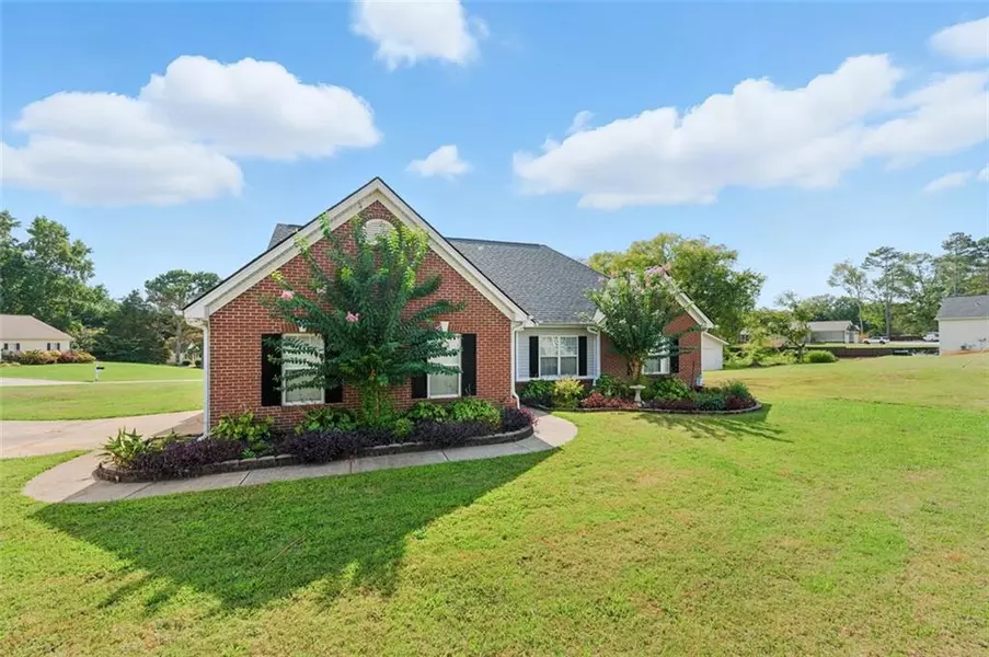 30 LAUREN MARIE DR, Braselton, GA 30517