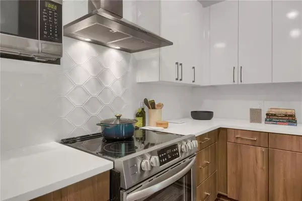 Atlanta, GA 30317,112 Rogers ST NE #305