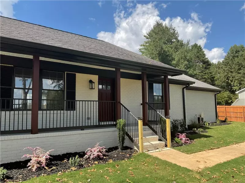 2452 Kilgore RD, Buford, GA 30519