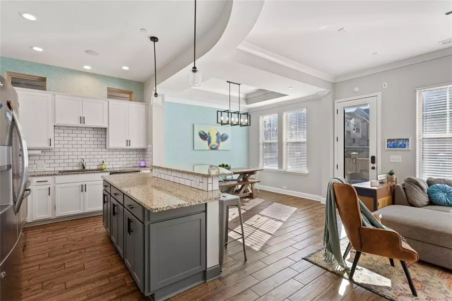 204 DELLWOOD DR SE, Smyrna, GA 30080