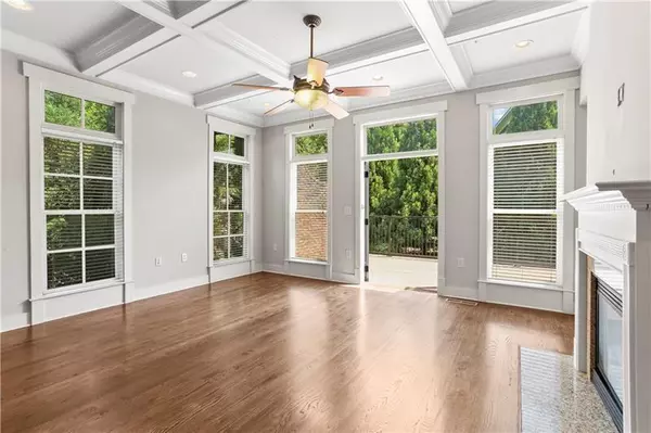 Atlanta, GA 30339,900 River Vista DR