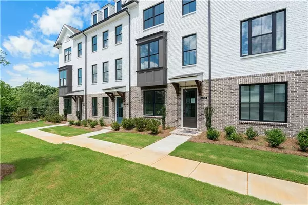 Buford, GA 30518,5444 Howington CT #192